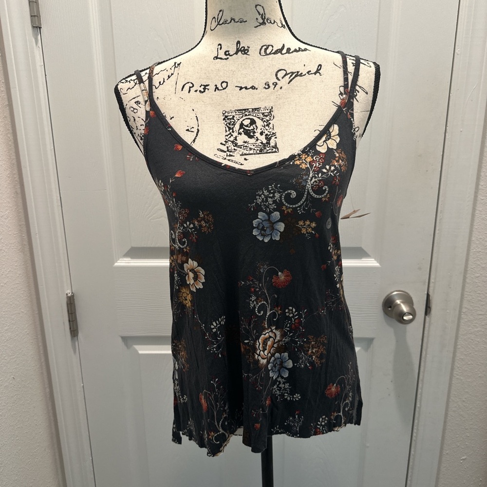 American Eagle Floral Spaghetti Strap Tank Top
